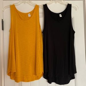 Old Navy Tank Tops